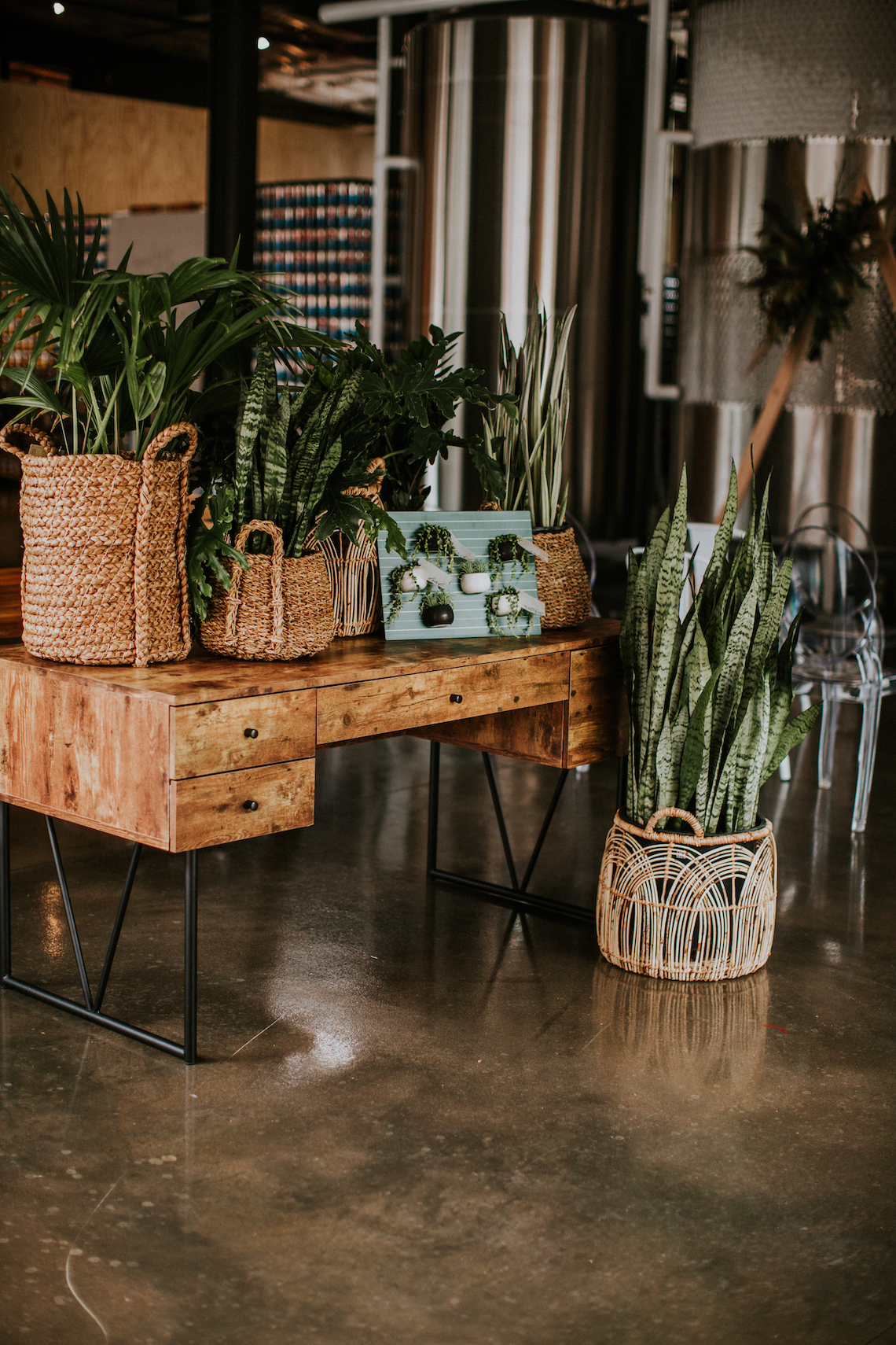 Rustic Fall-themed Nashville Cidery Wedding Inspiration – Erin Trimble Photography 11