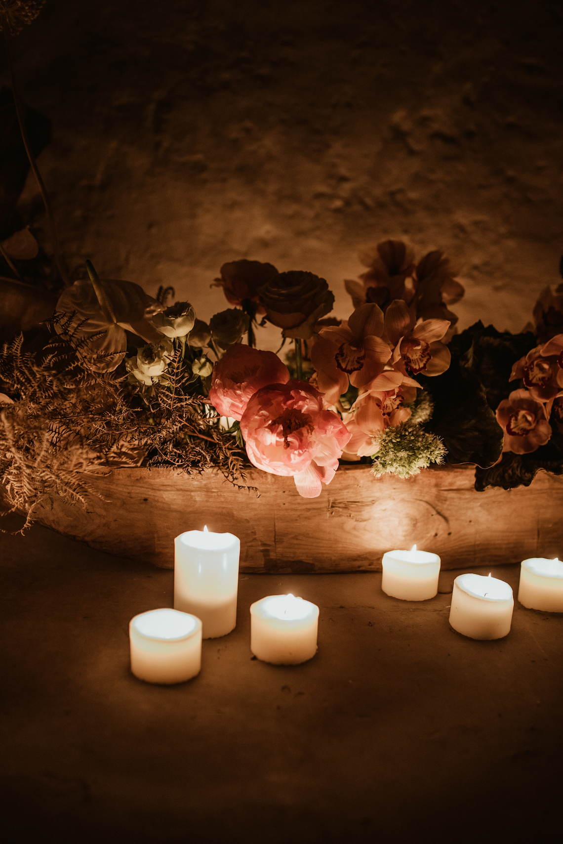 Candlelit Wedding Inspiration With Pretty Fairy Lights – Lauren Pretorius Photography 23