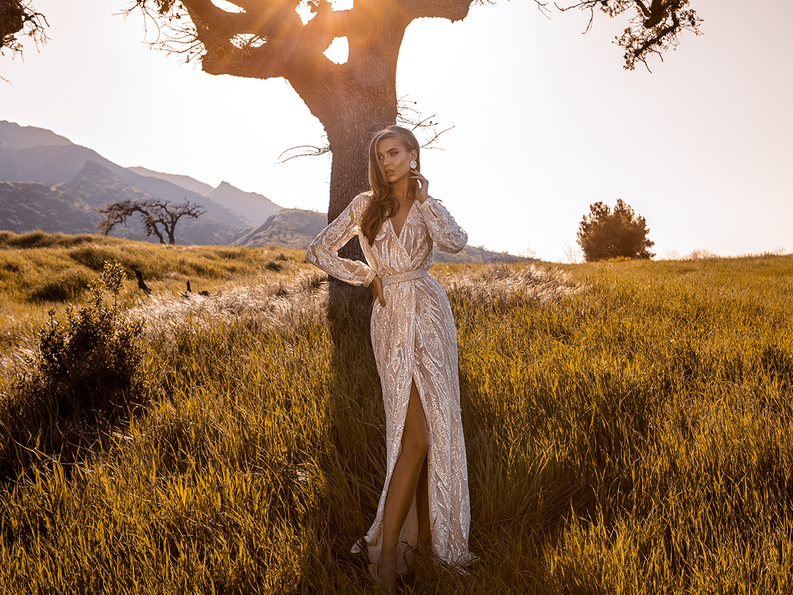 Showstopping Dazzling WONA Bridal Wedding Dresses – Catching The Wind – Sardinia