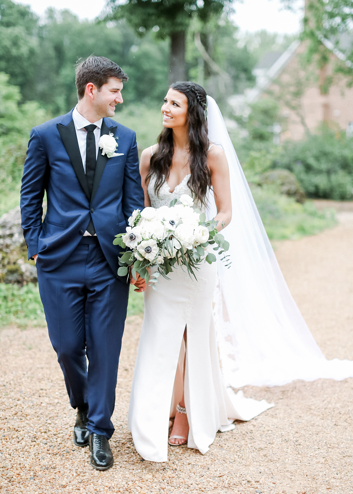 Blue Wedding at Barnsley Gardens Ruins in Georgia – Shauna Veasey 27