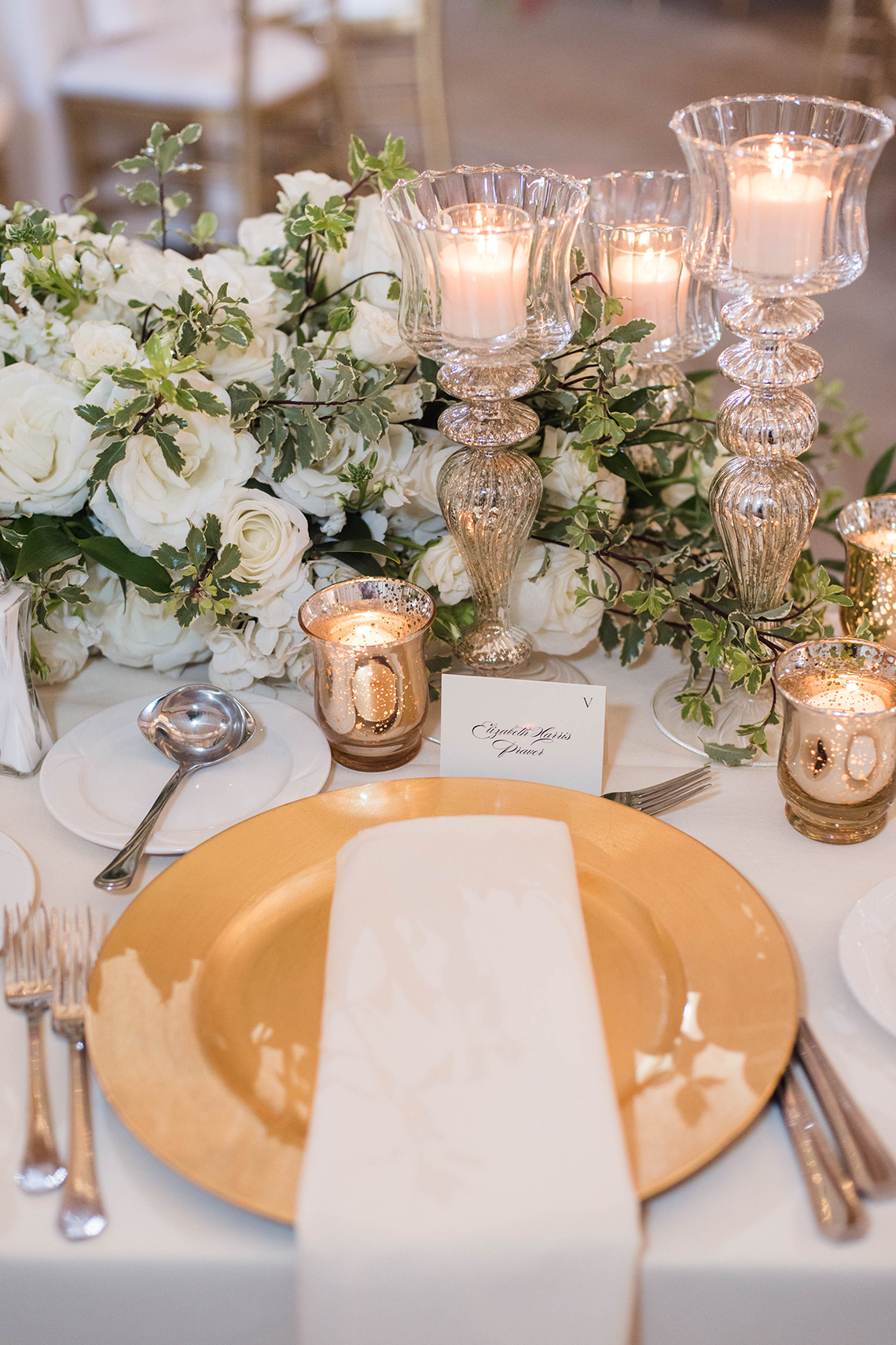 Ornate Jewish Ballroom Wedding with the Brides Grandmothers Wedding Dress – Danielle Harris Photography 46