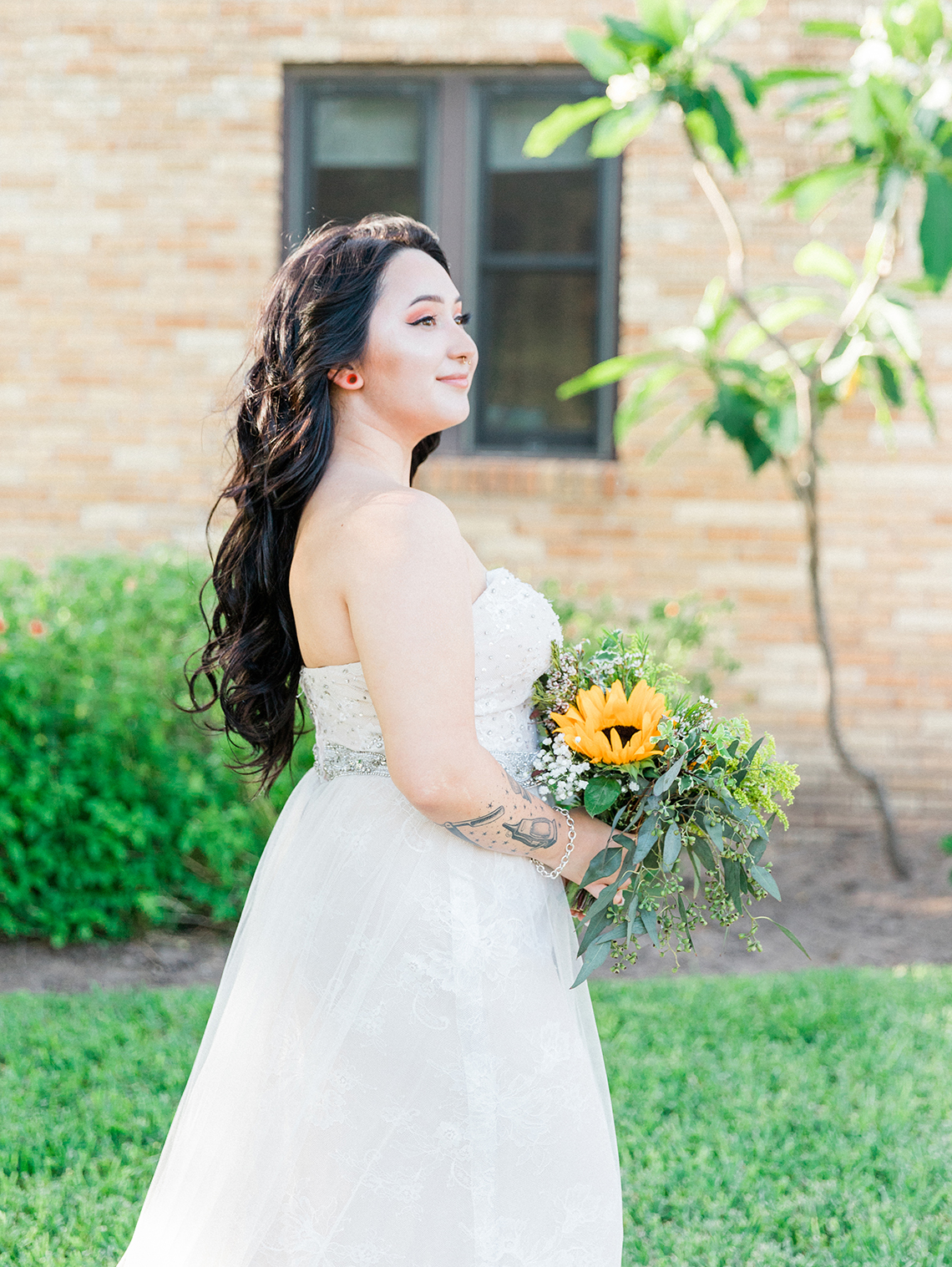 Intimate Summer Cottage Wedding – Rachel Ann Media 21