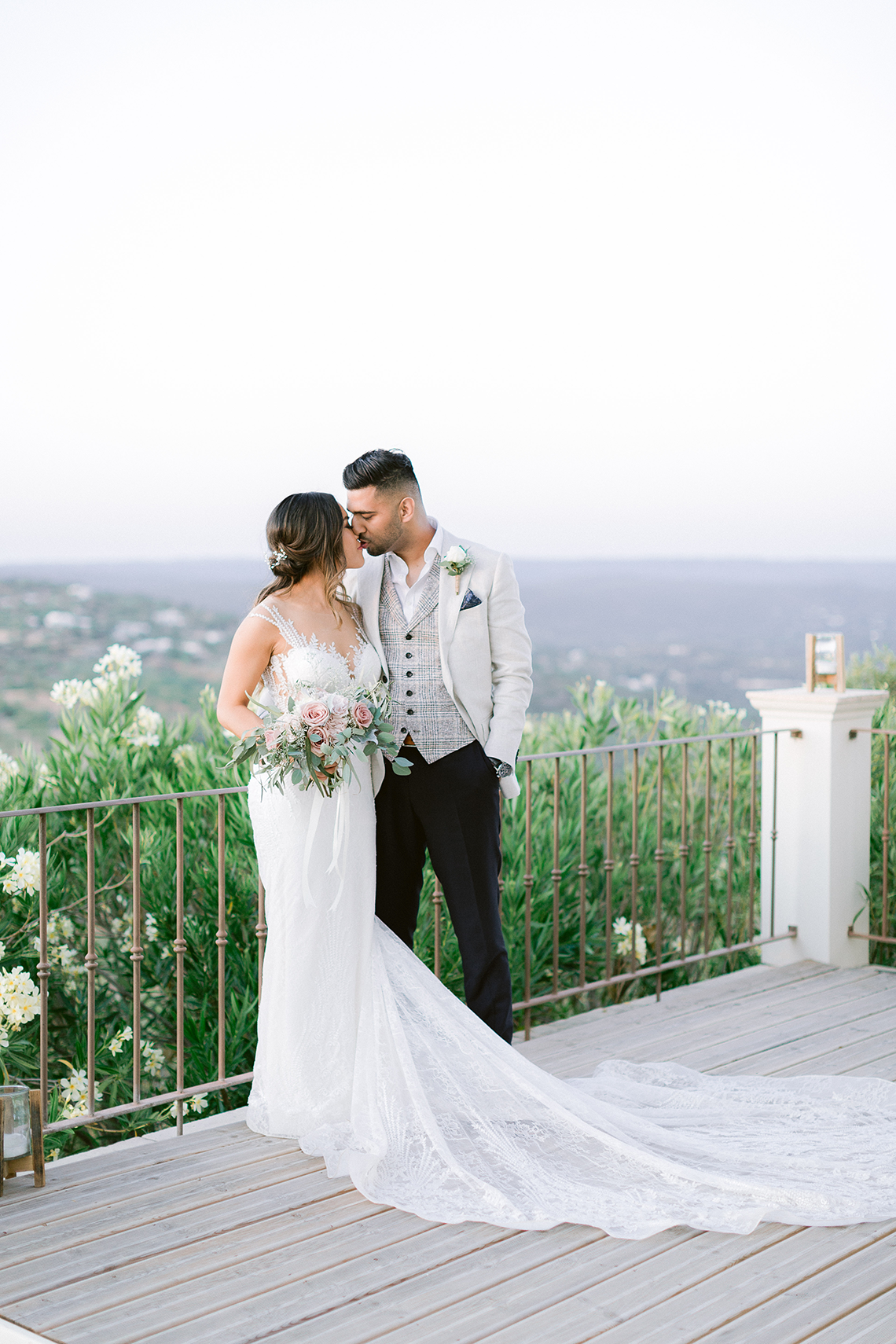 Portugal Destination Wedding with Chinese Traditions – Portugal Wedding Photographer 44