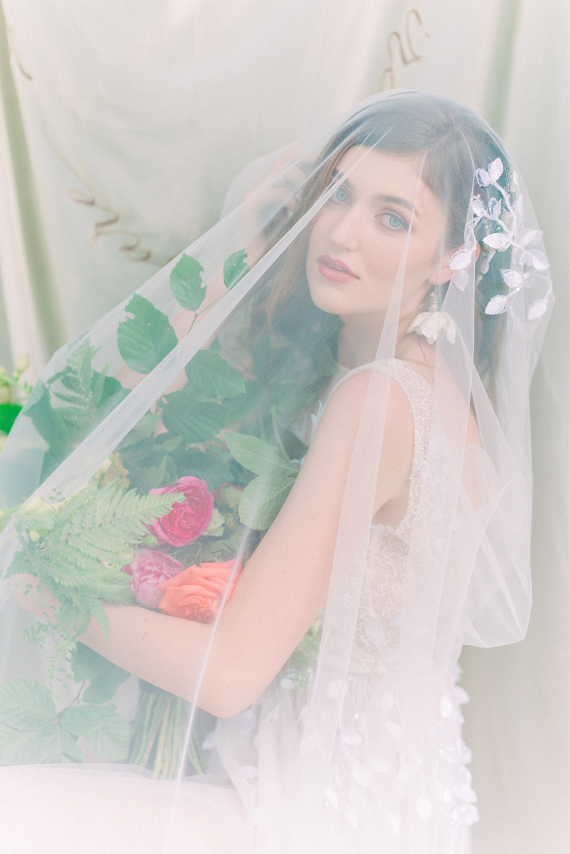 Beautiful and Ethereal Romanian Wedding Inspiration at Tarnita Lake – Ioana Porav Photography 21