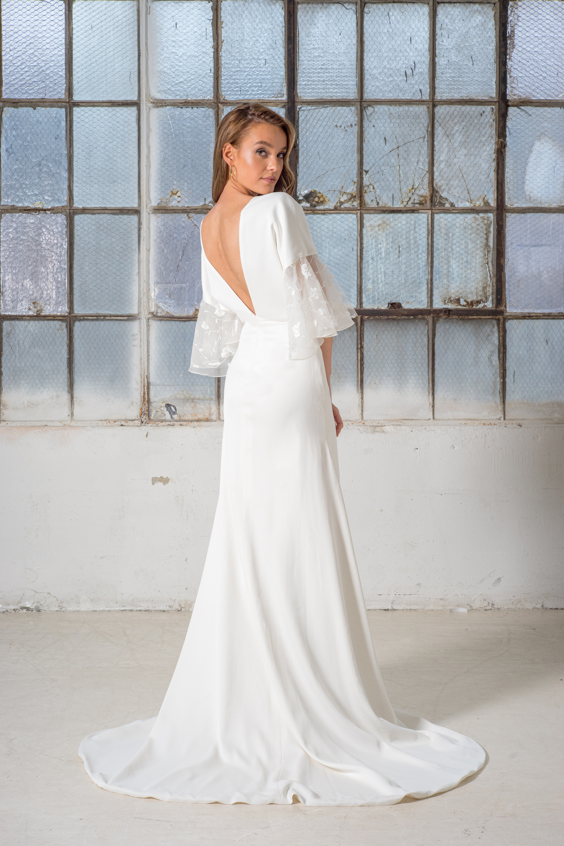 Les Aimants Customizable French Style Wedding Dress Collection – Bridal Musings 30