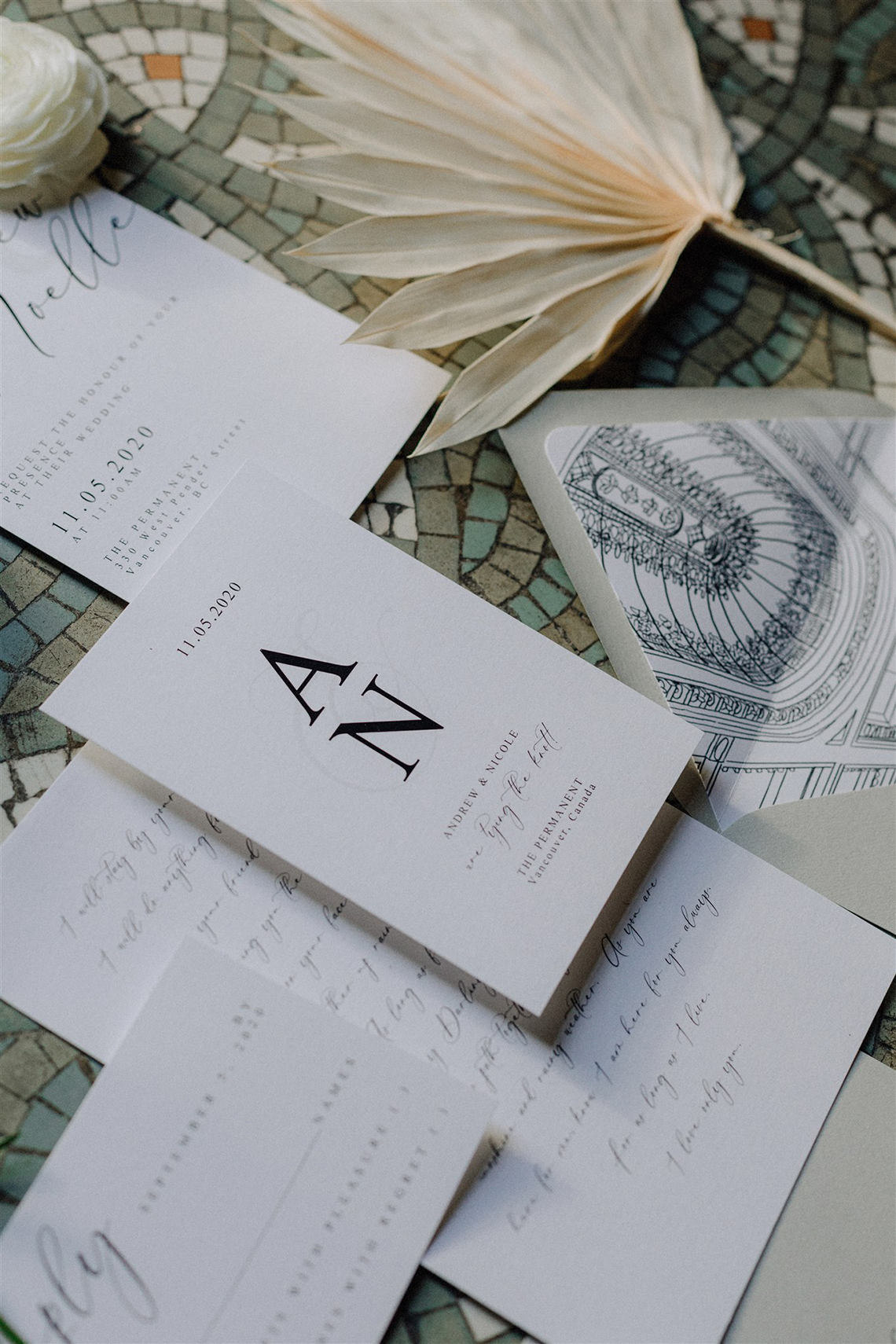 Elegant Minimalistic Canadian Microwedding Inspiration – Jumi Story – Paradise Events 35