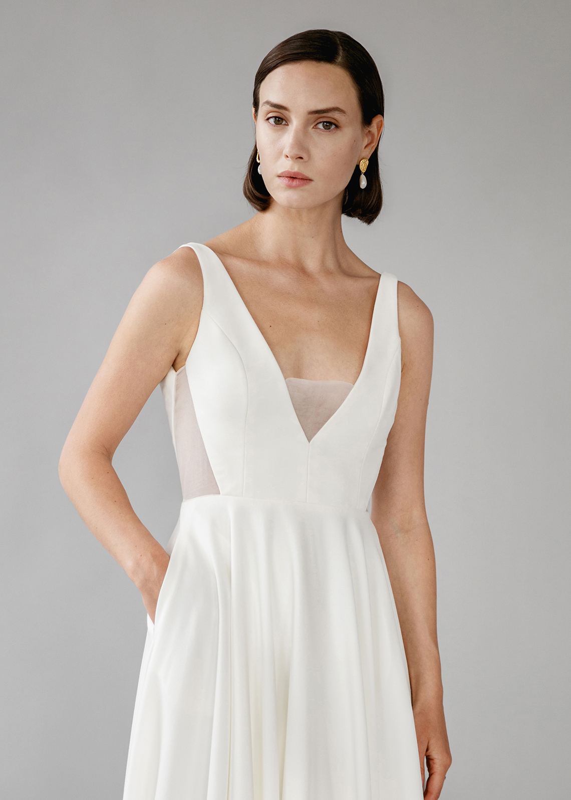 Modern Minimalist 2021 Wedding Dresses by Aesling Bride – Aurora Dress 1