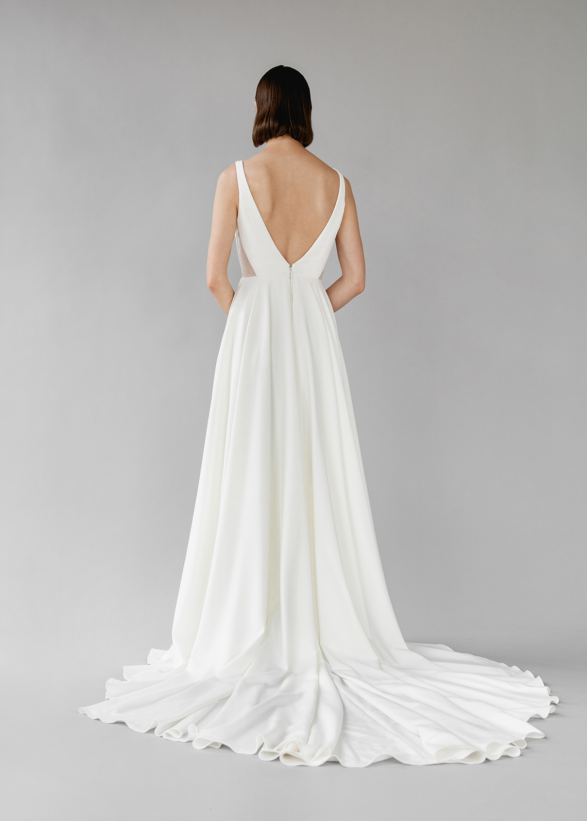 Modern Minimalist 2021 Wedding Dresses by Aesling Bride – Aurora Dress 4