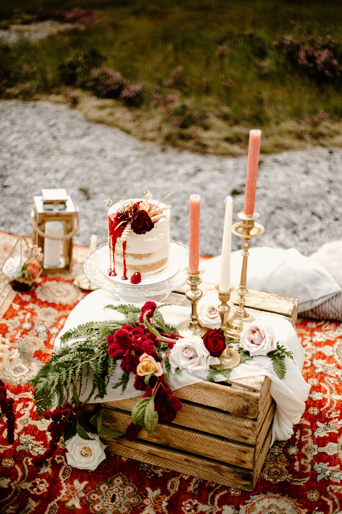 Stunning Scotland Highlands Elopement Inspiration – Alia PAIENDA – E and W Couture 10