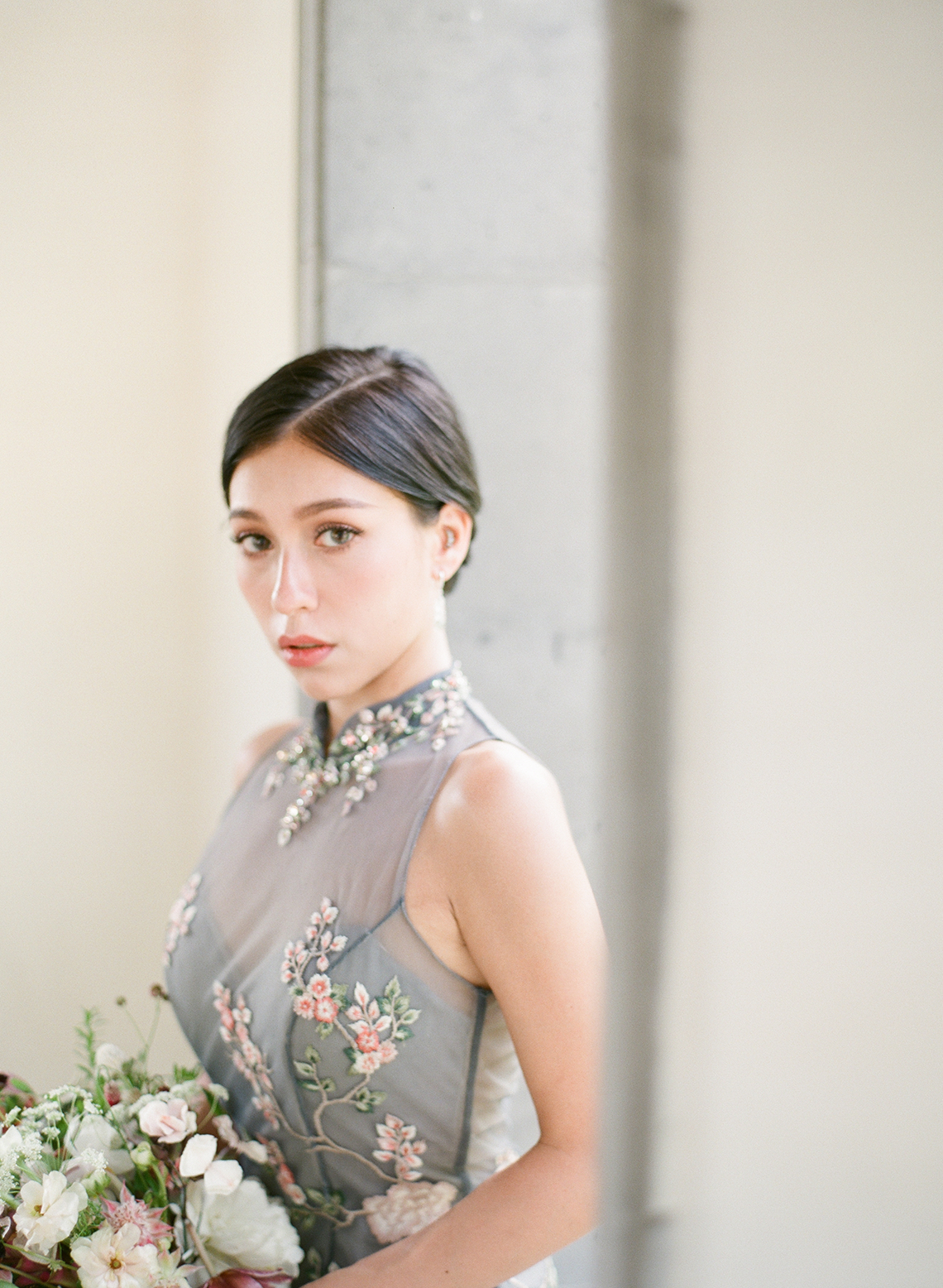Breathtaking Chinese Qipao Wedding Inspiration from Hong Kong – Angel Cheung Photography 24