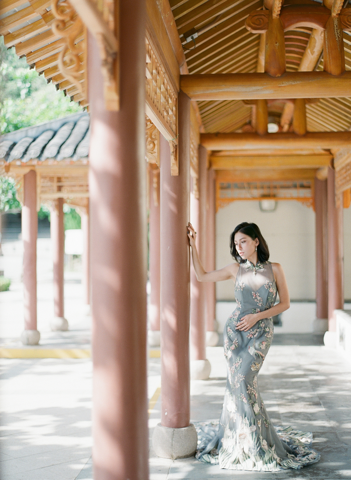 Breathtaking Chinese Qipao Wedding Inspiration from Hong Kong – Angel Cheung Photography 3