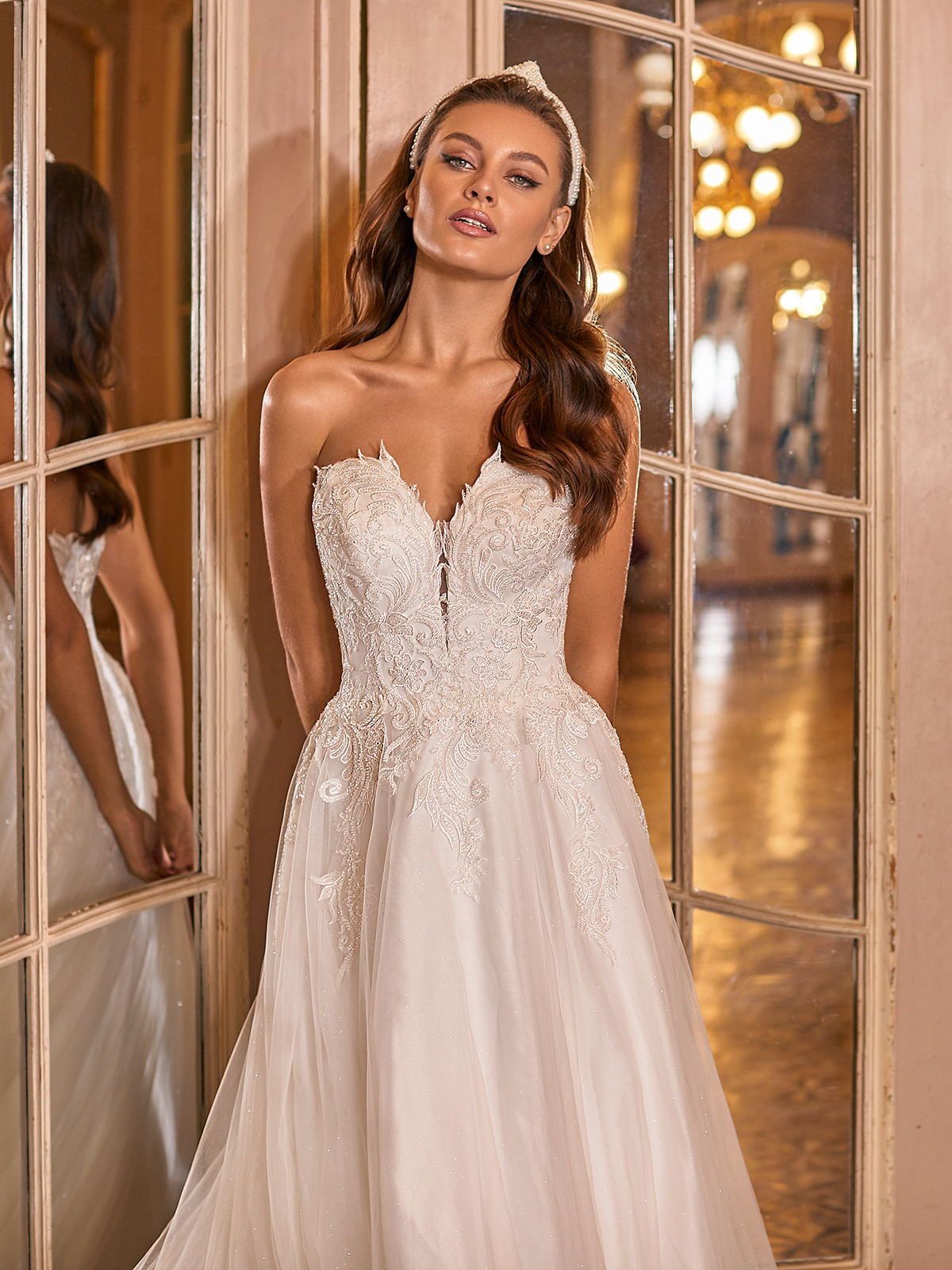 How to Plan A Luxurious Wedding At Home – Moonlight Bridal – Bridal Musings – J6827_C