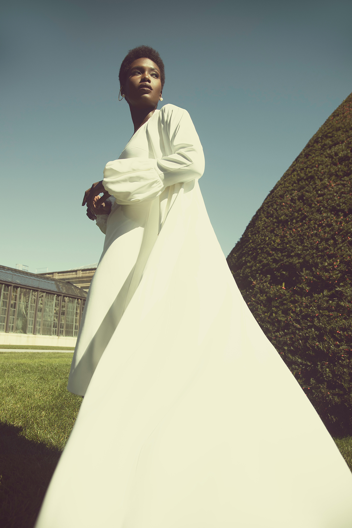 Modern Elopement Jumpsuits and Wedding Dresses by Fifth and Welshire – Bridal Musings 18