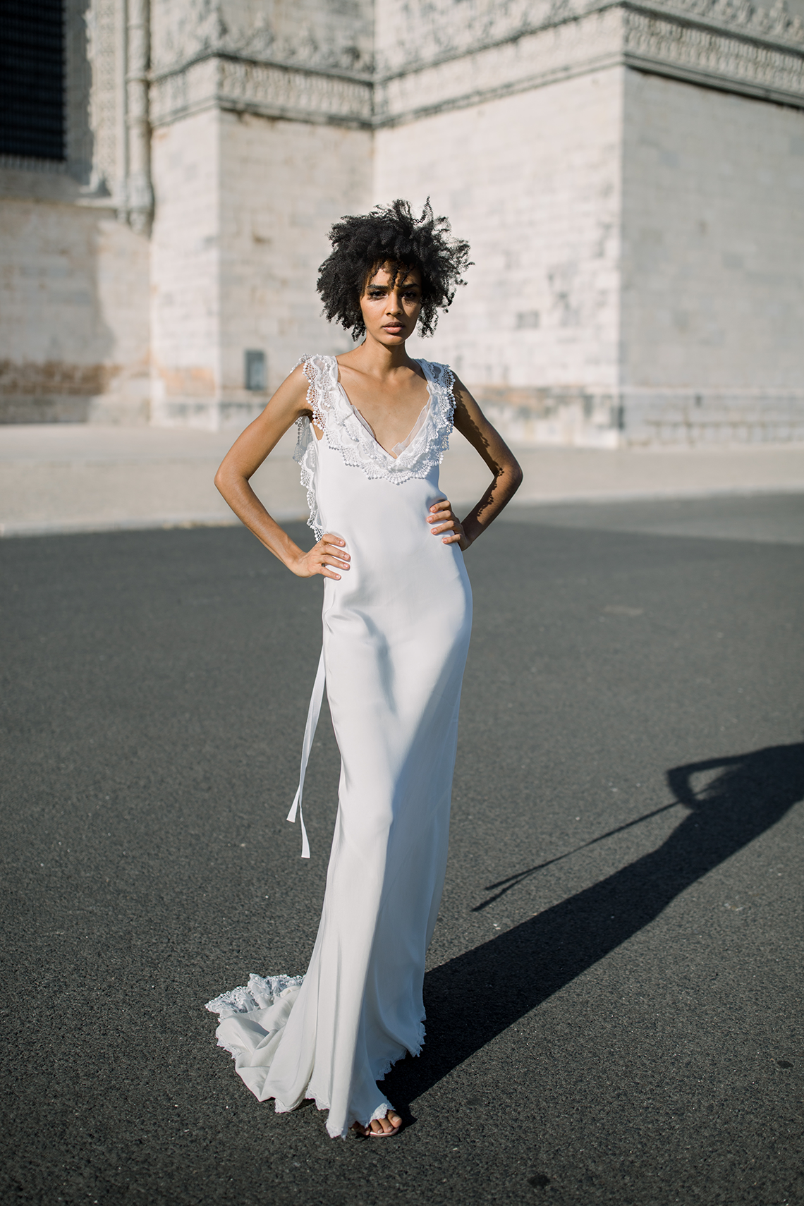 Romantic and Chic Portuguese Bridal Editorial – Couplet – A La Robe Bridal 13