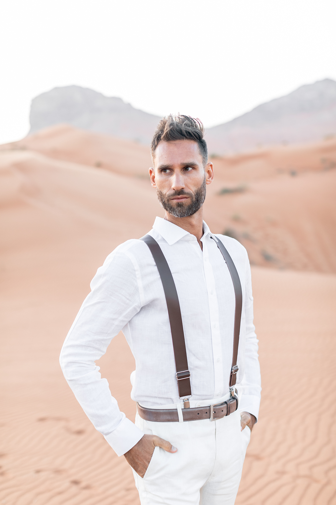 Chic Elopement in the Arabian Desert – Effleurer Photo 17