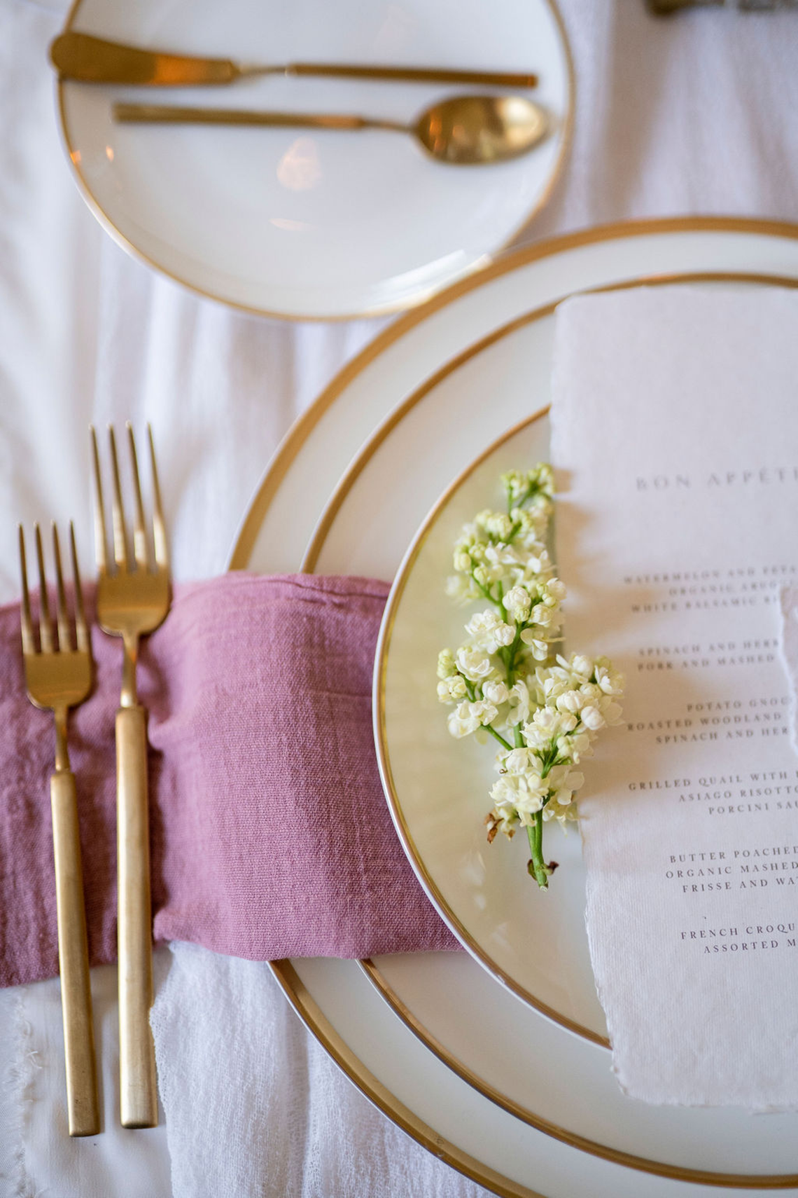 Romantic Willowbank Mansion Toronto Wedding Inspiration – Lisa Vigliotta Photography – Nobl Events – Bridal Musings 30