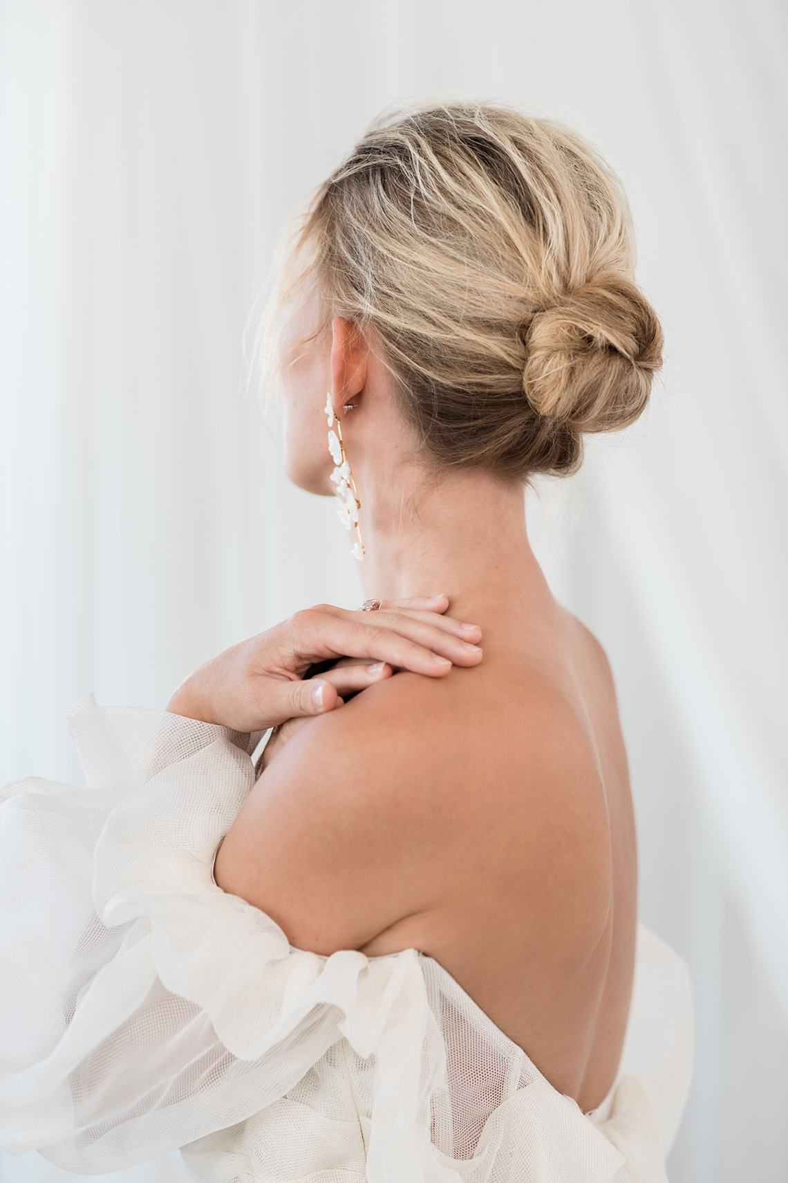 Dusty Blue Fine Are Wedding Inspiration – Shotlife Studio – Chic by Nicole – Bridal Musings 27