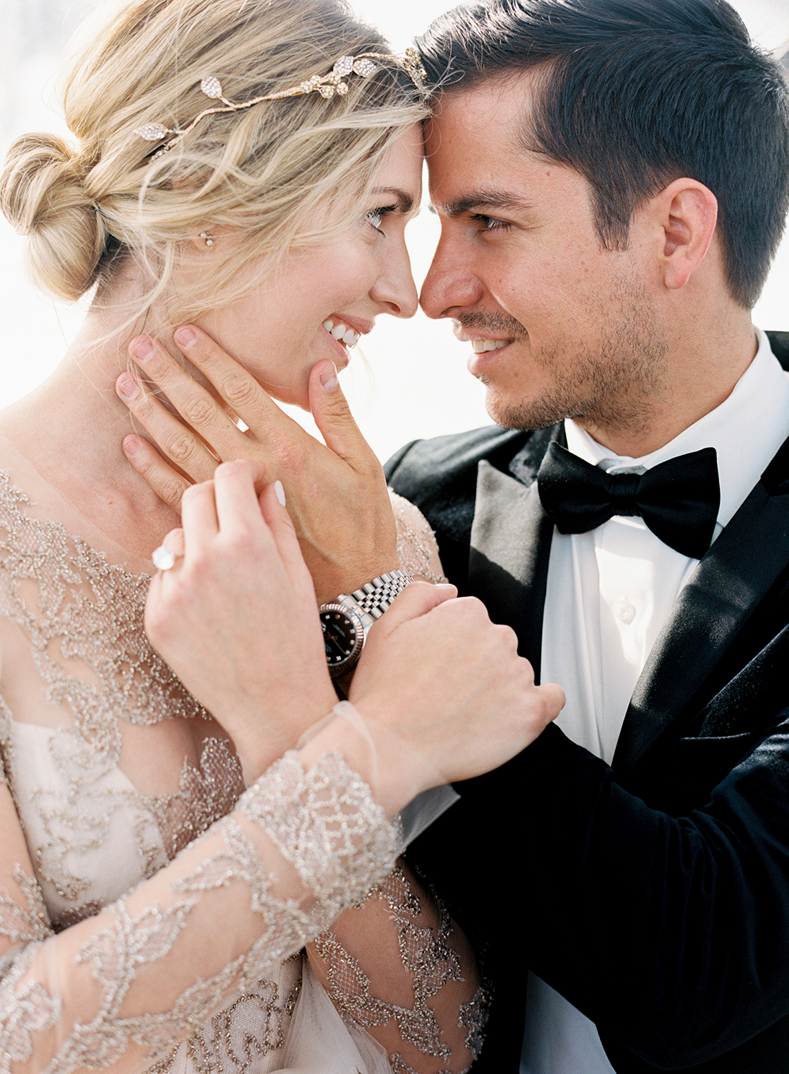 Snowy Winter Wonderland Wedding Inspiration – The Little Nell – Amanda Crean – Greenwood Events – Bridal Musings 6