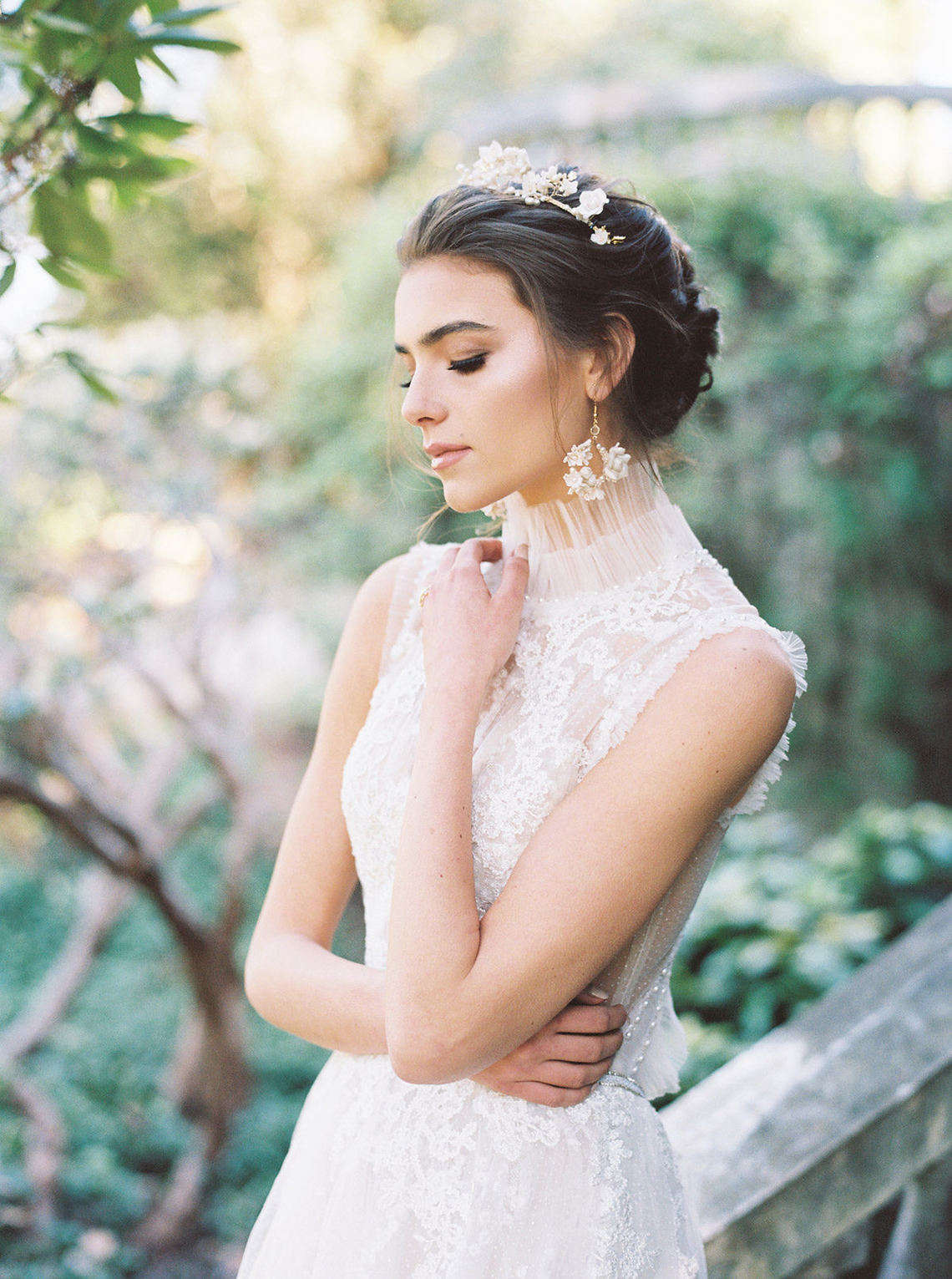 Vintage Inspired Victoria Era Wedding Inspiration at Hycroft Manor – Samin Photography – Bridal Musings 21