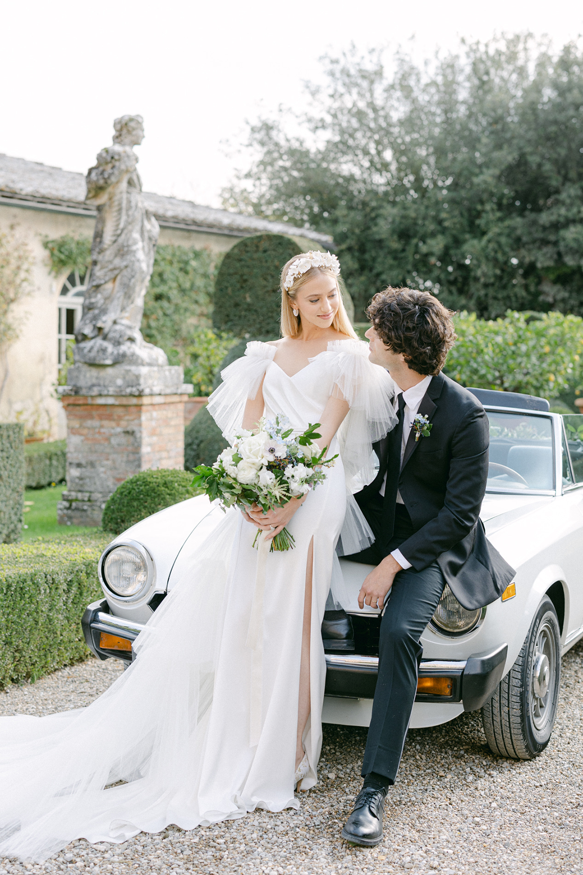 Villa Cetinale Italian Wedding Inspiration Featuring Lemon Decor and Ruffled Wedding Dress – Redamancy Photo and Film – AMV Weddings – Bridal Musings 4